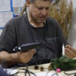IKoV7U8-